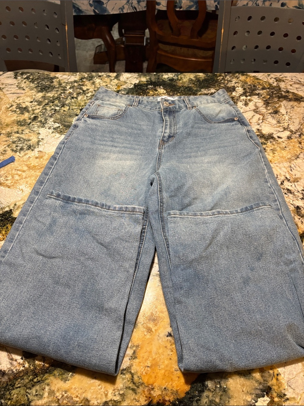 Men's Relaxed Carpenter Jeans in Light Blue Denim